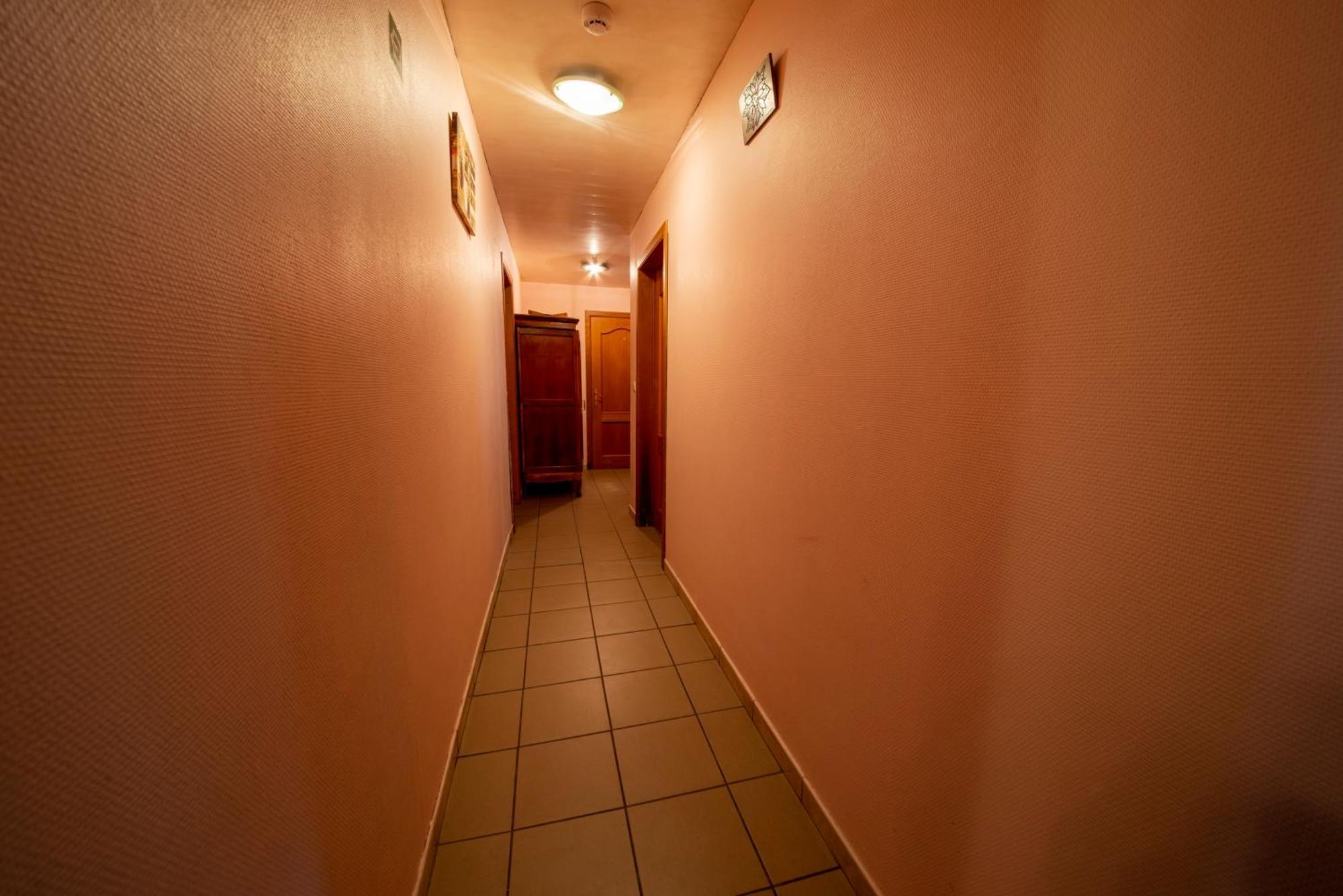 Sol Battire&A Tchape Mele Hotel Brisy Exterior foto